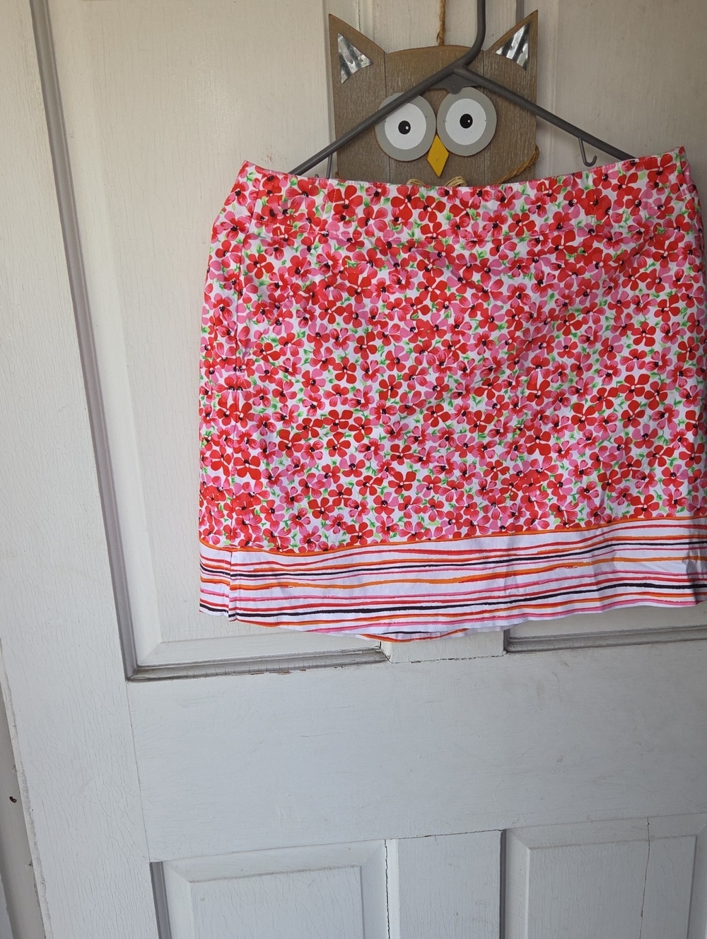 Lady Hagen Size 6 Orange Skirt Shorts.